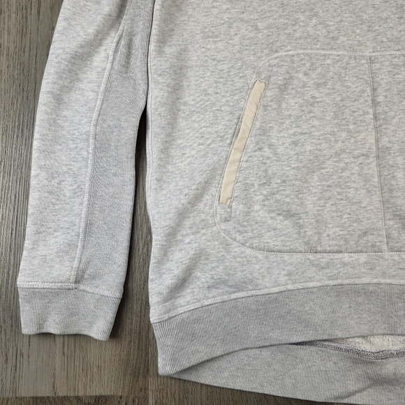 Lululemon Athletica Avenue Pullover Size 4 - Picture 7 of 10
